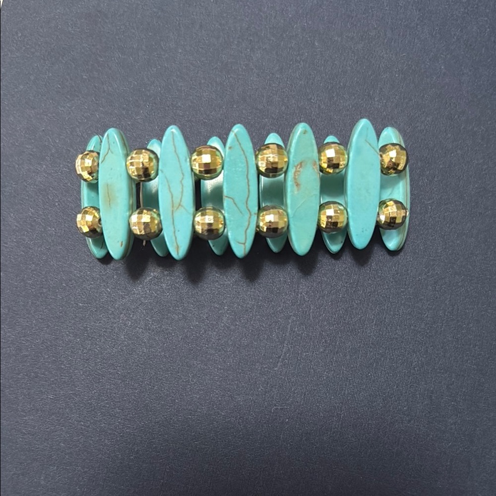 Turquoise and Gold Beaded Bracelet